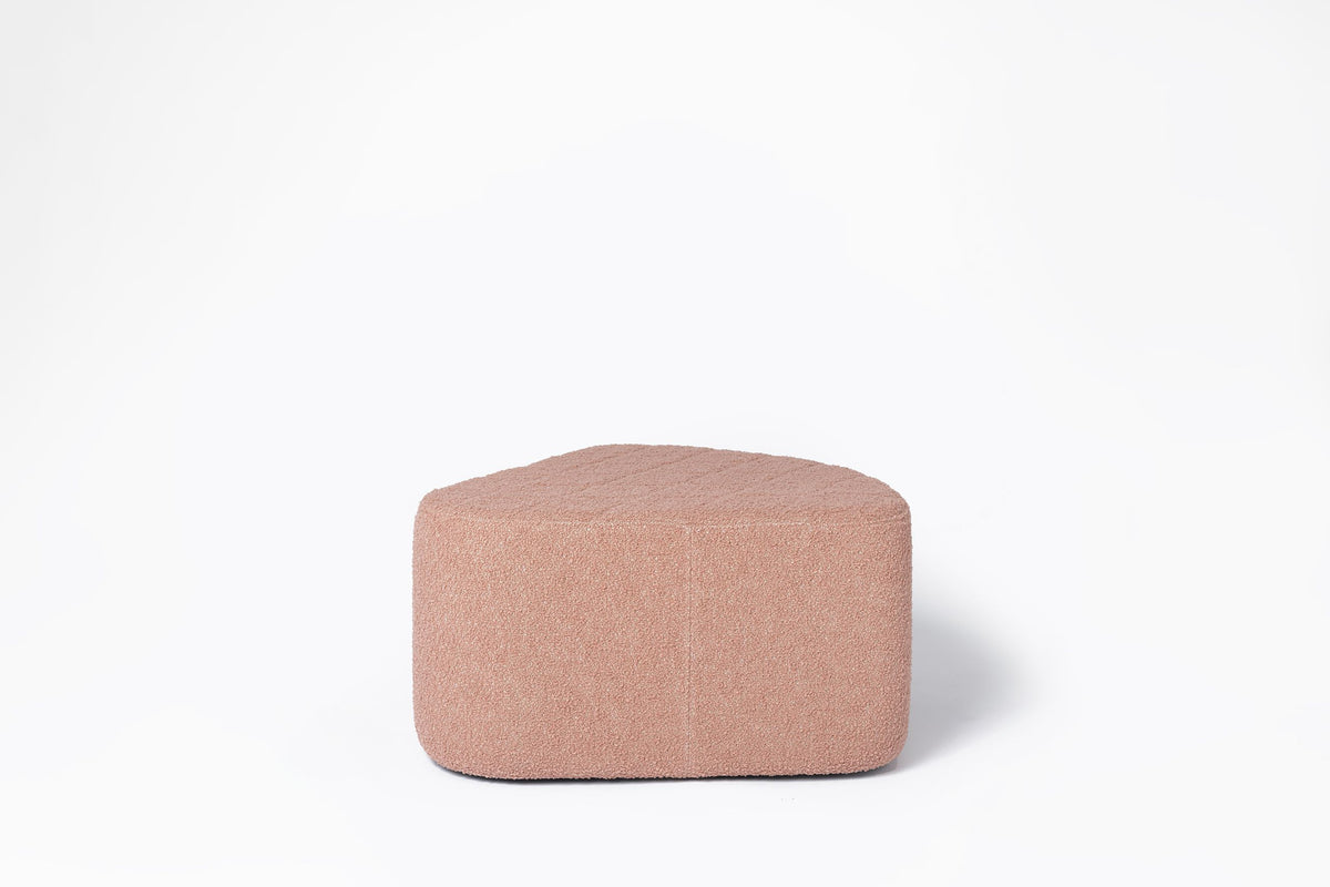 Aia Pouf by Ondarreta, view 4