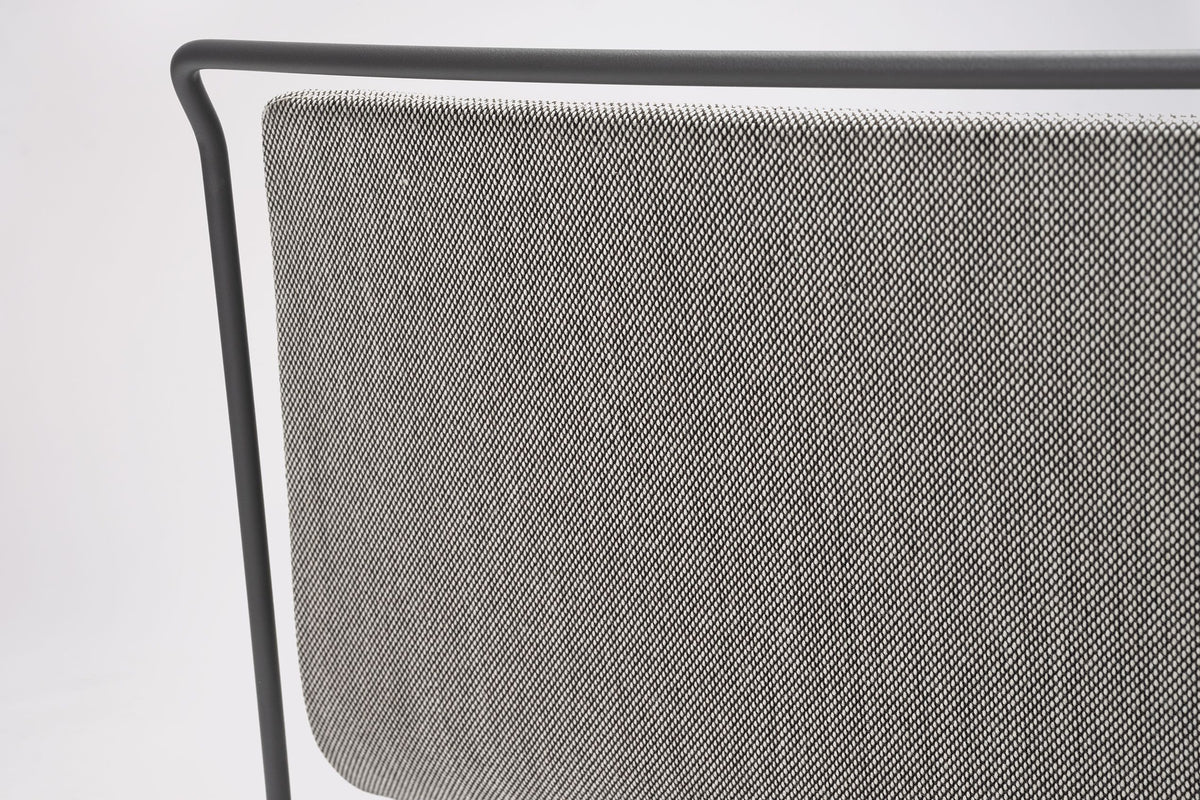 Alo Lounge Chair by Ondarreta, view 7