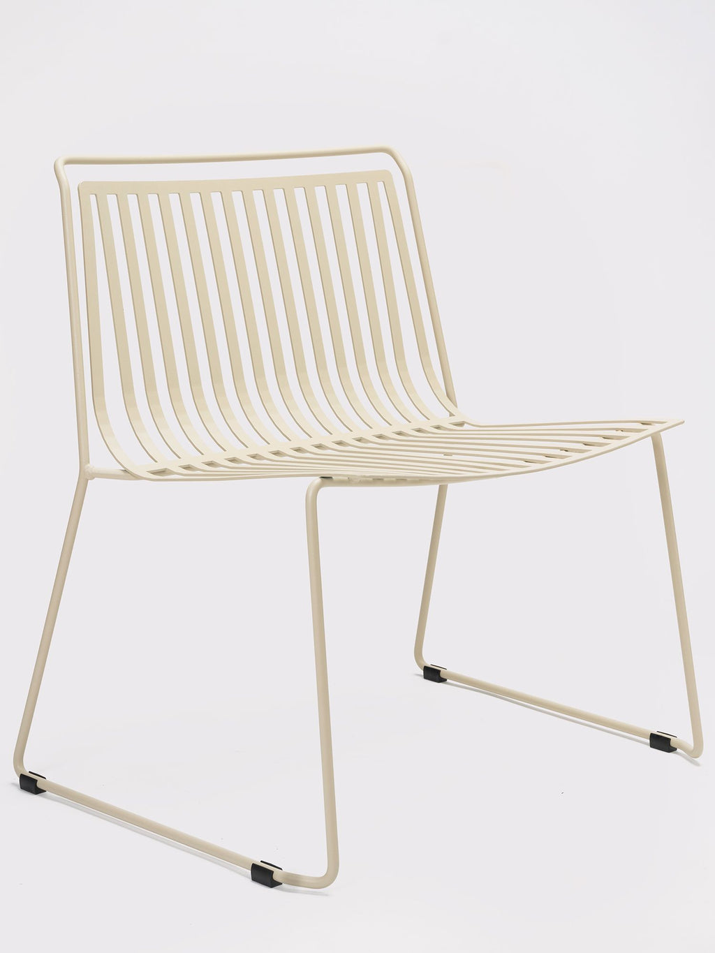 Alo Outdoor Lounge Chair by Ondarreta, view 3