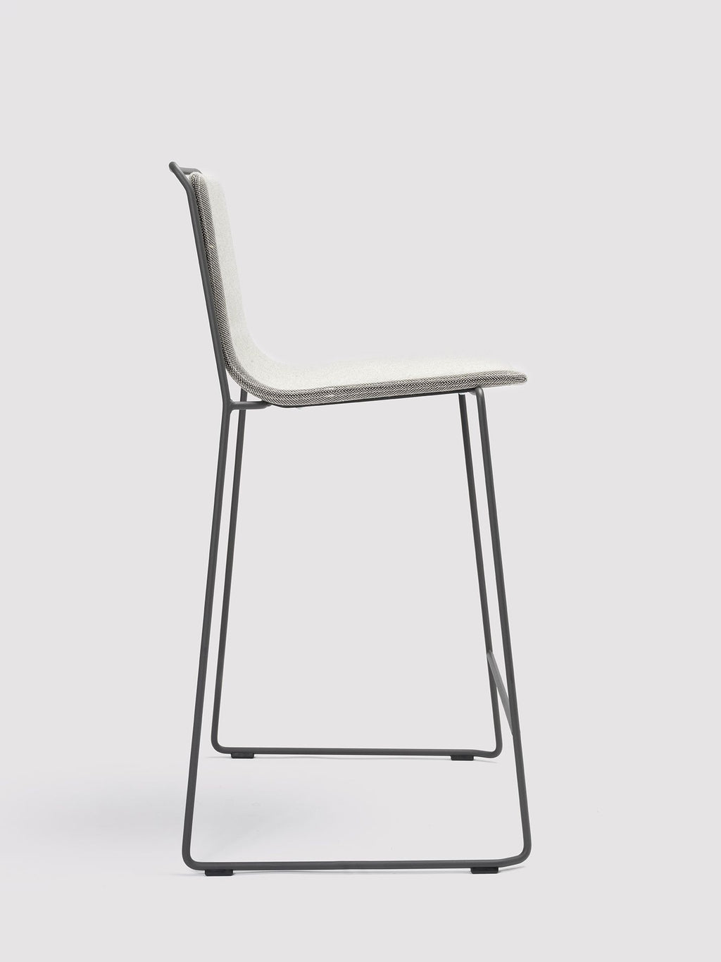 Alo Stool by Ondarreta, view 4