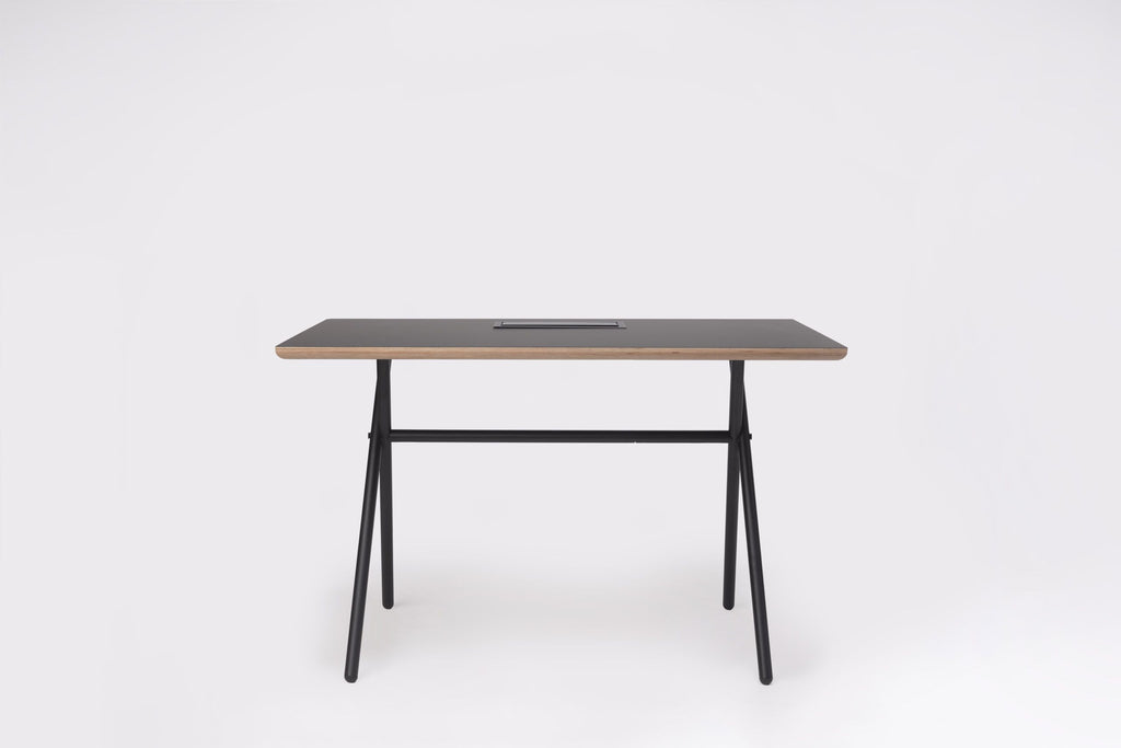 Bai Steel Desk by Ondarreta, view 2