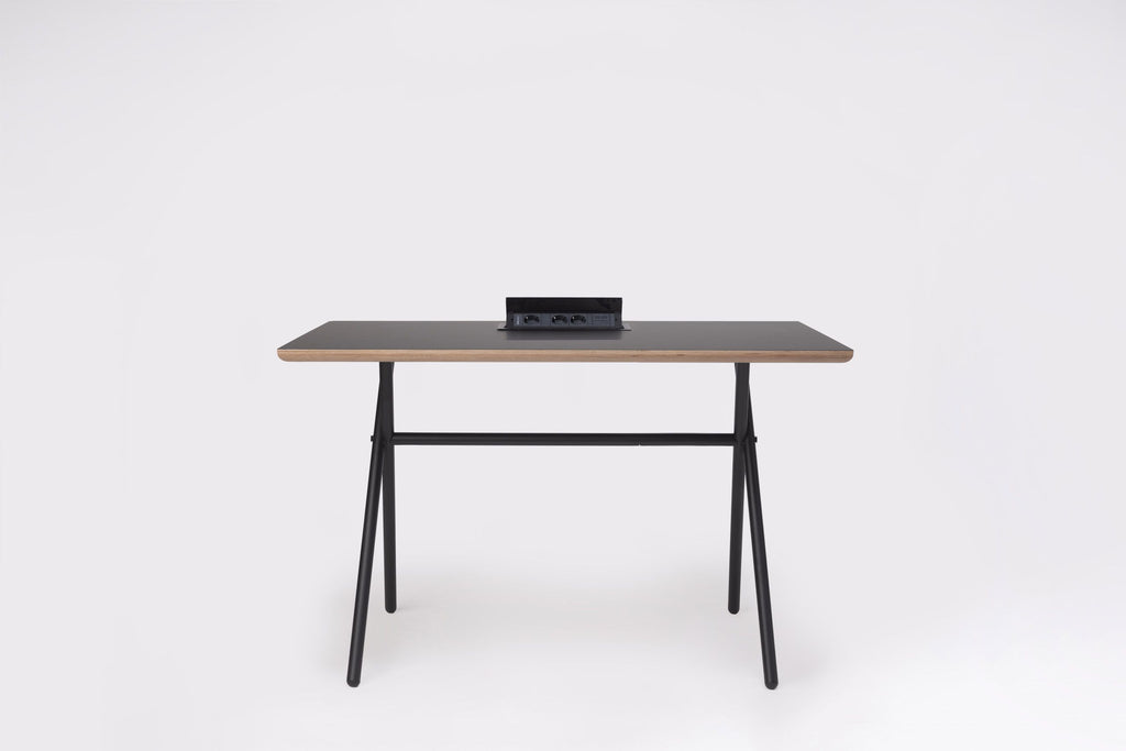 Bai Steel Desk by Ondarreta, view 3