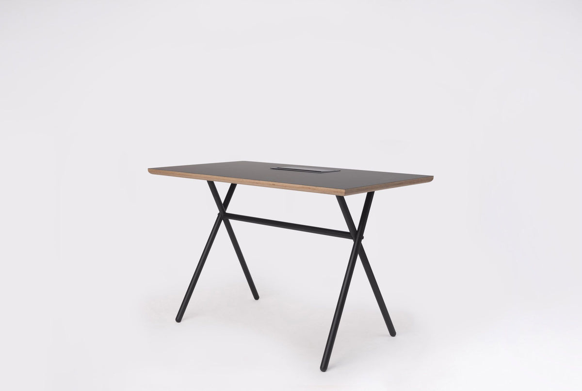 Bai Steel Desk by Ondarreta, view 4
