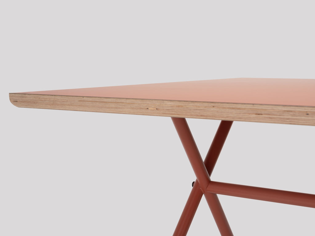Bai Steel Table by Ondarreta, view 3