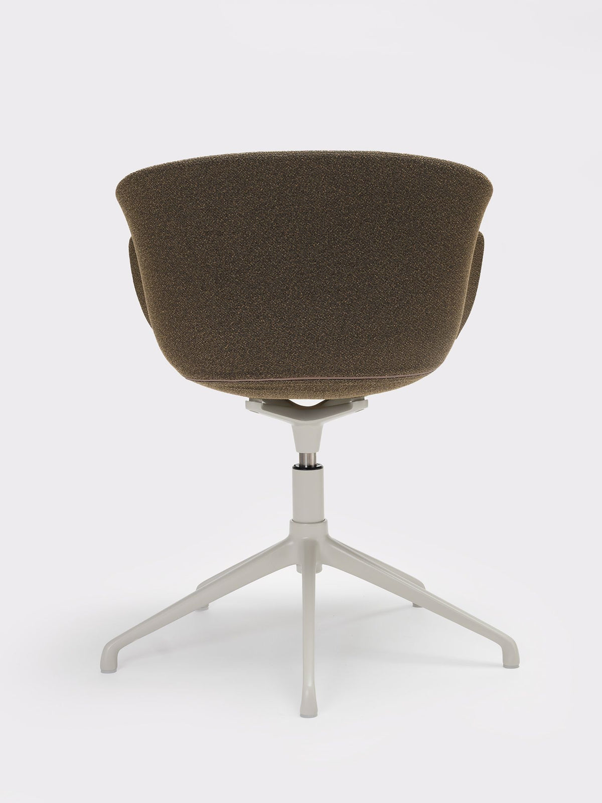 Bai Swivel Chair by Ondarreta, view 6
