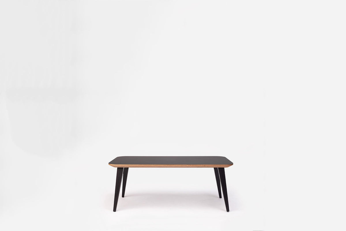 Bob Low Table by Ondarreta, view 2