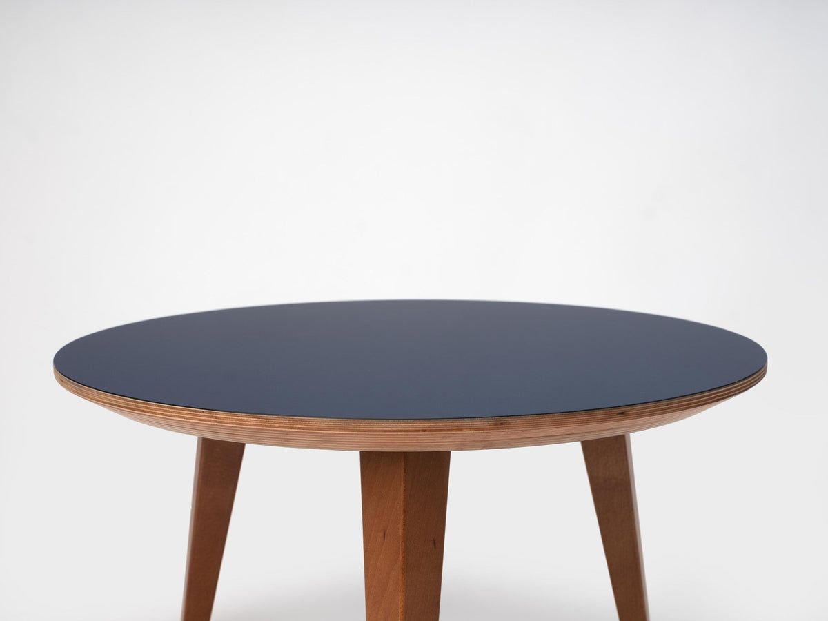 Bob Low Table by Ondarreta, view 8