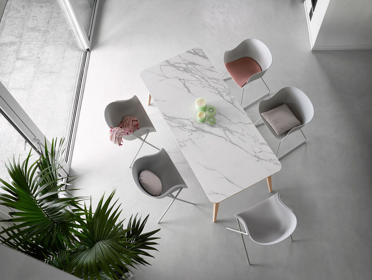 Bob Table by Ondarreta, view 6