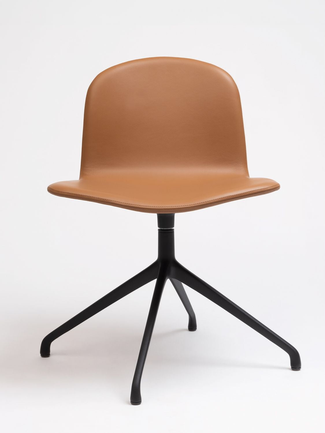 Bob XL Swivel Chair by Ondarreta