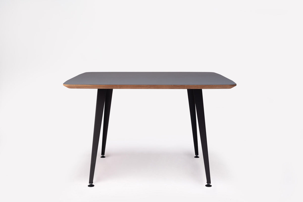Do Table by Ondarreta, view 5