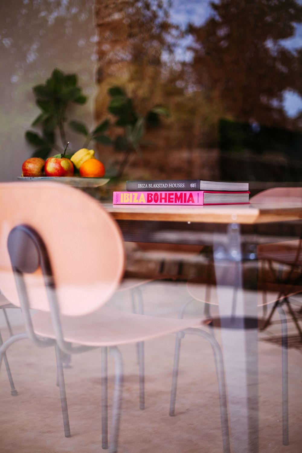 Don Double Table by Ondarreta, view 6