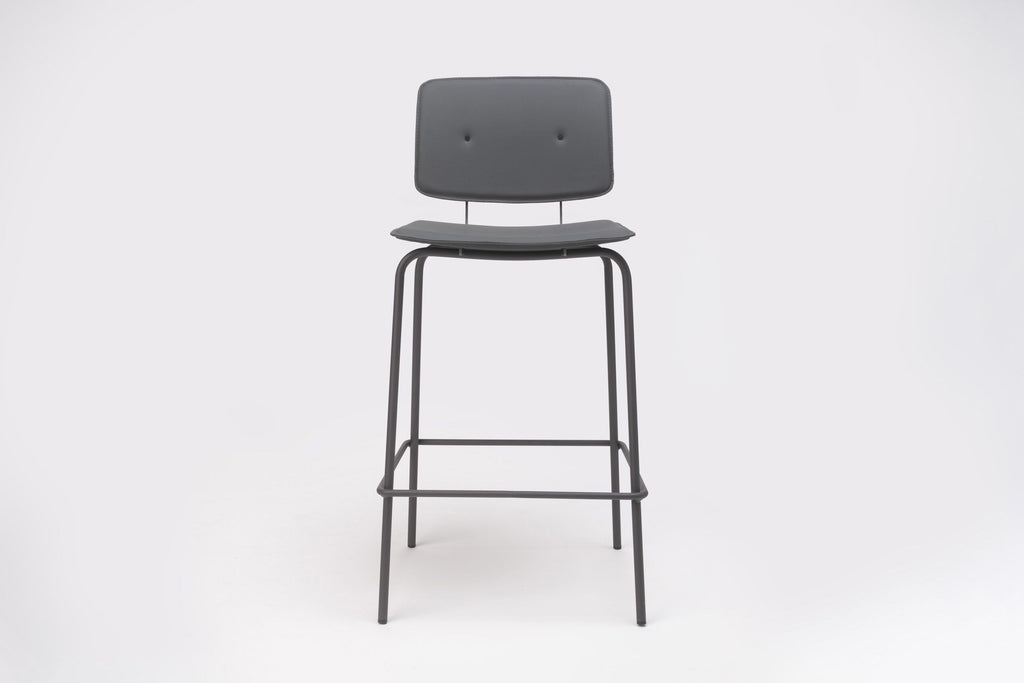 Don Stool by Ondarreta, view 2
