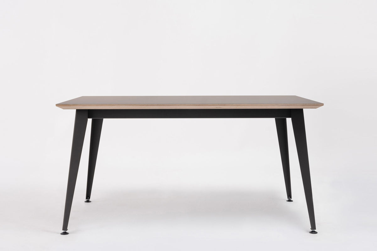 Don Table by Ondarreta