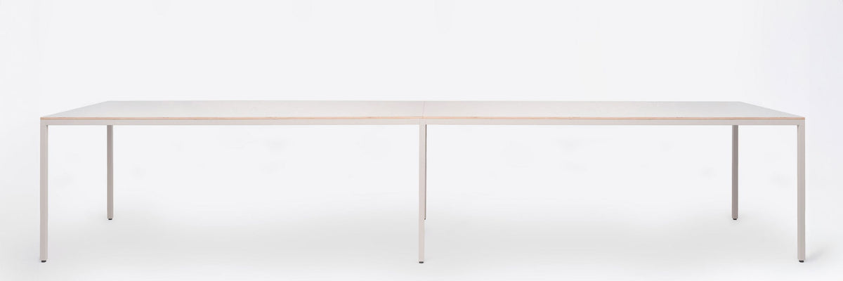Dry Double Table by Ondarreta