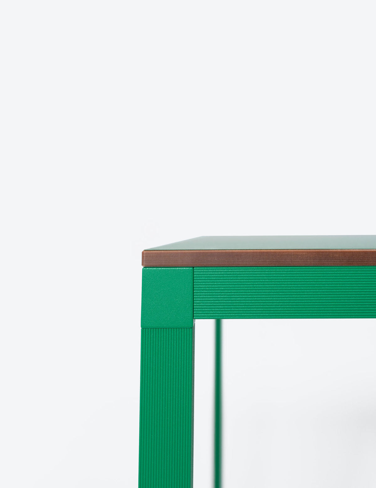 Dry Out High Table by Ondarreta, view 2