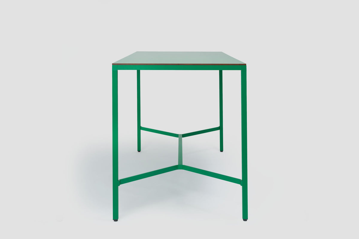 Dry Out High Table by Ondarreta, view 3