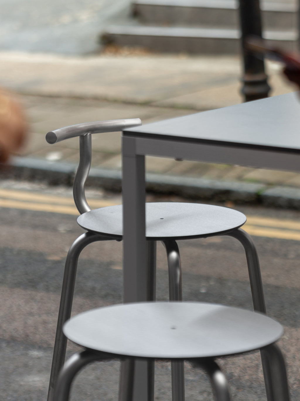 Dry Out High Table by Ondarreta, view 6