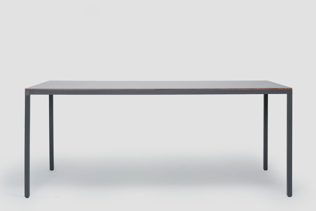 Dry Out Table by Ondarreta, view 3