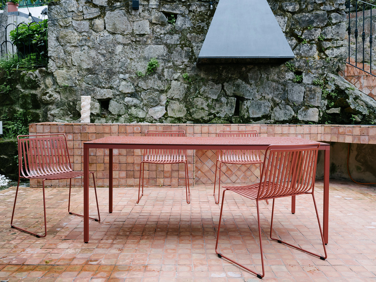 Dry Out Table by Ondarreta, view 8