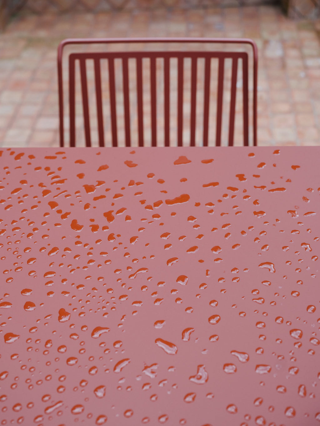 Dry Out Table by Ondarreta, view 9