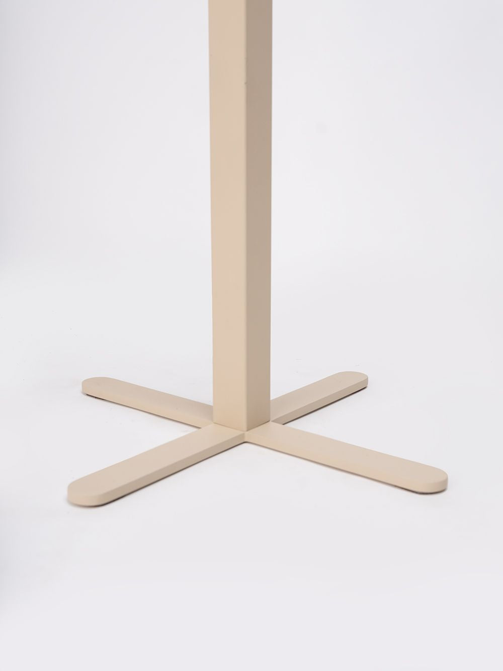 Ele Coat Stand by Ondarreta, view 4
