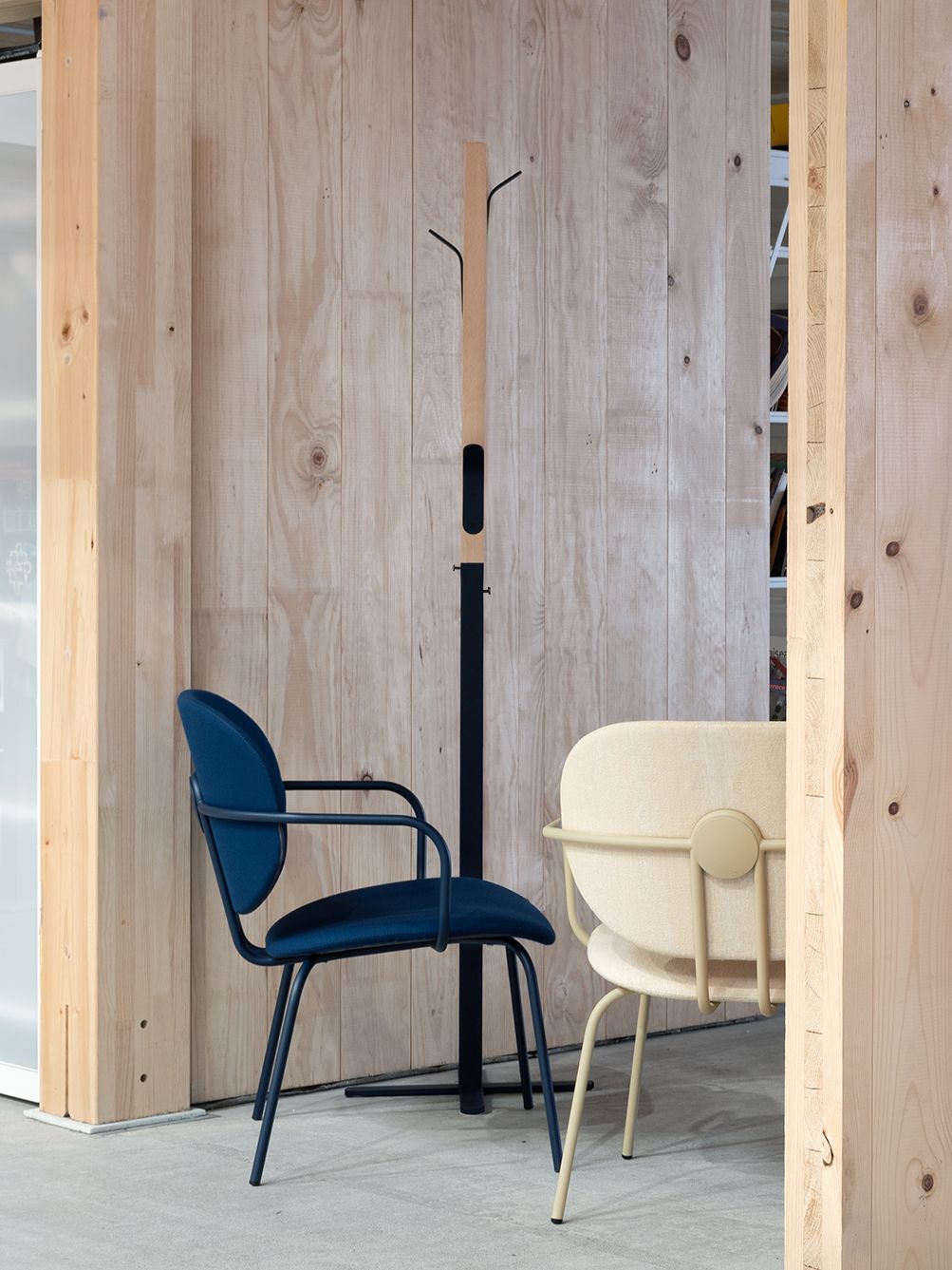 Ele Coat Stand by Ondarreta, view 9