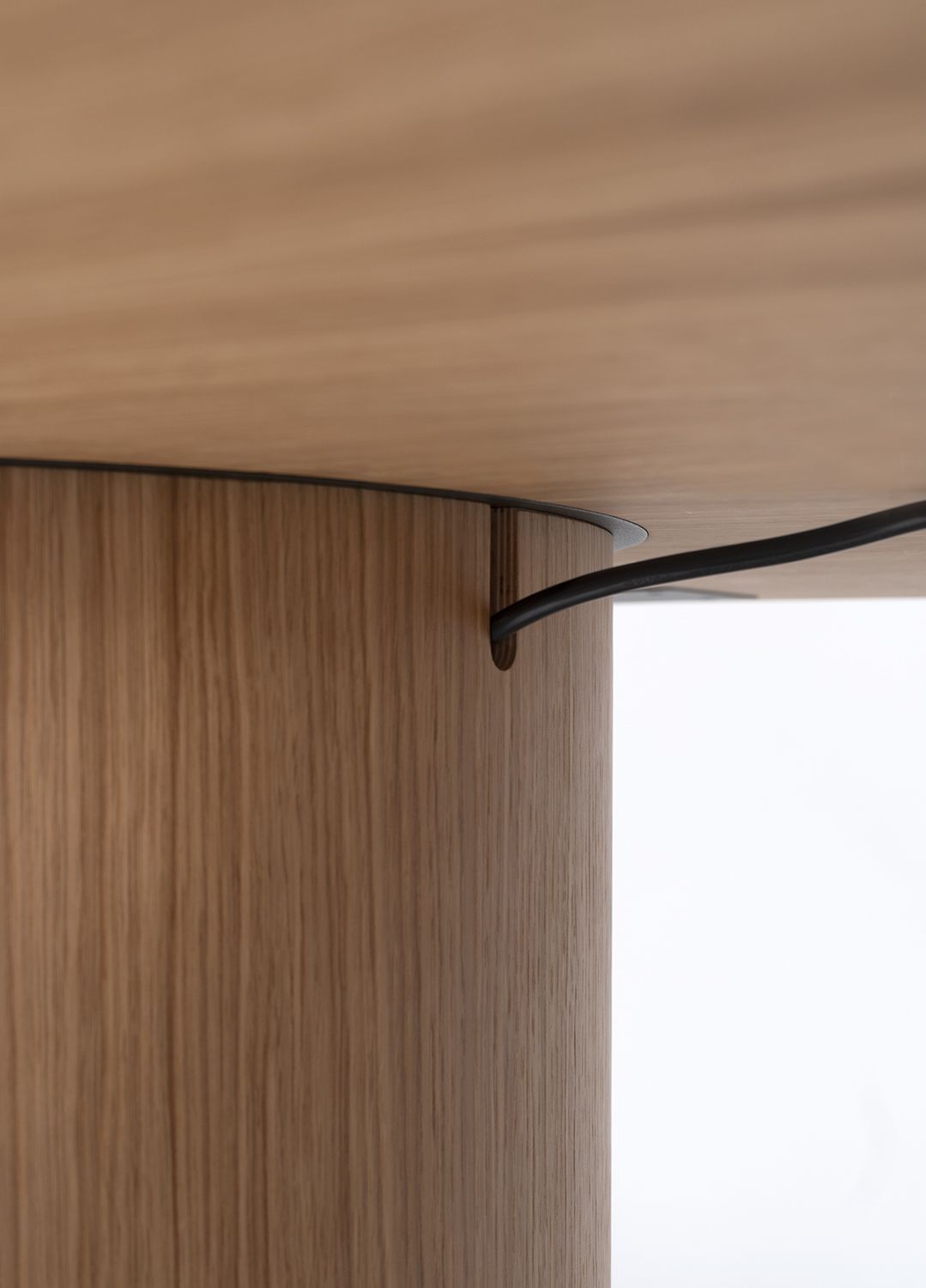 Ginger Double Table by Ondarreta, view 4