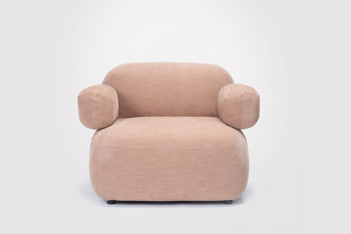 Gumi Armchair by Ondarreta, view 2