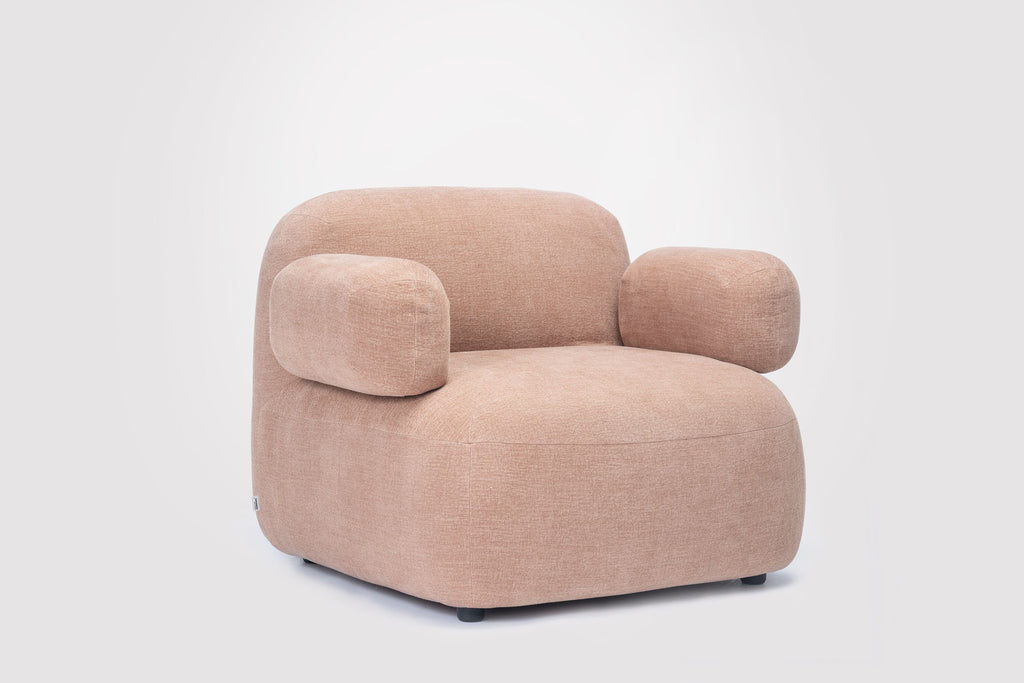 Gumi Armchair by Ondarreta, view 3