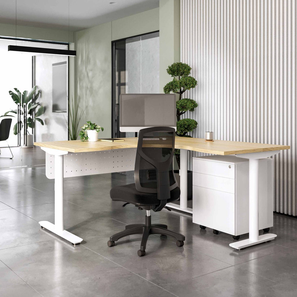 Halo Static corner workstation with white frame in a private office