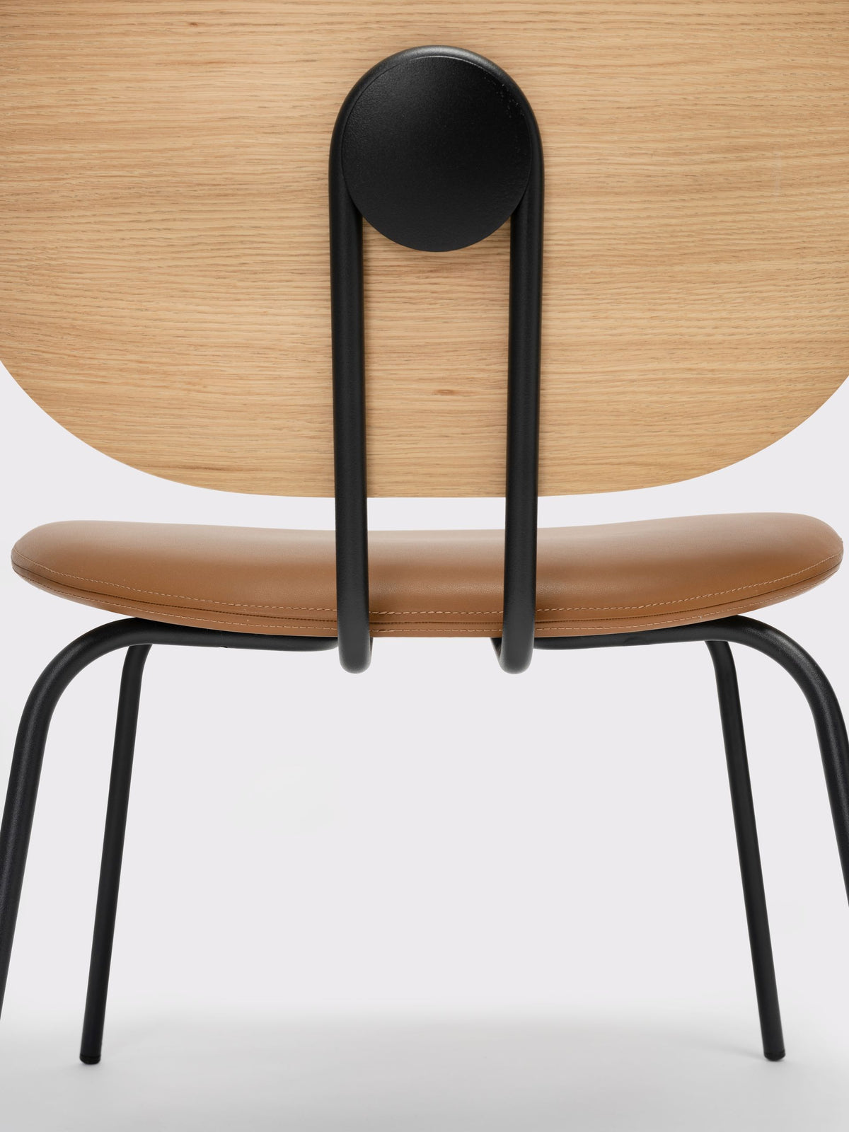 Hari Lounge Chair by Ondarreta, view 7
