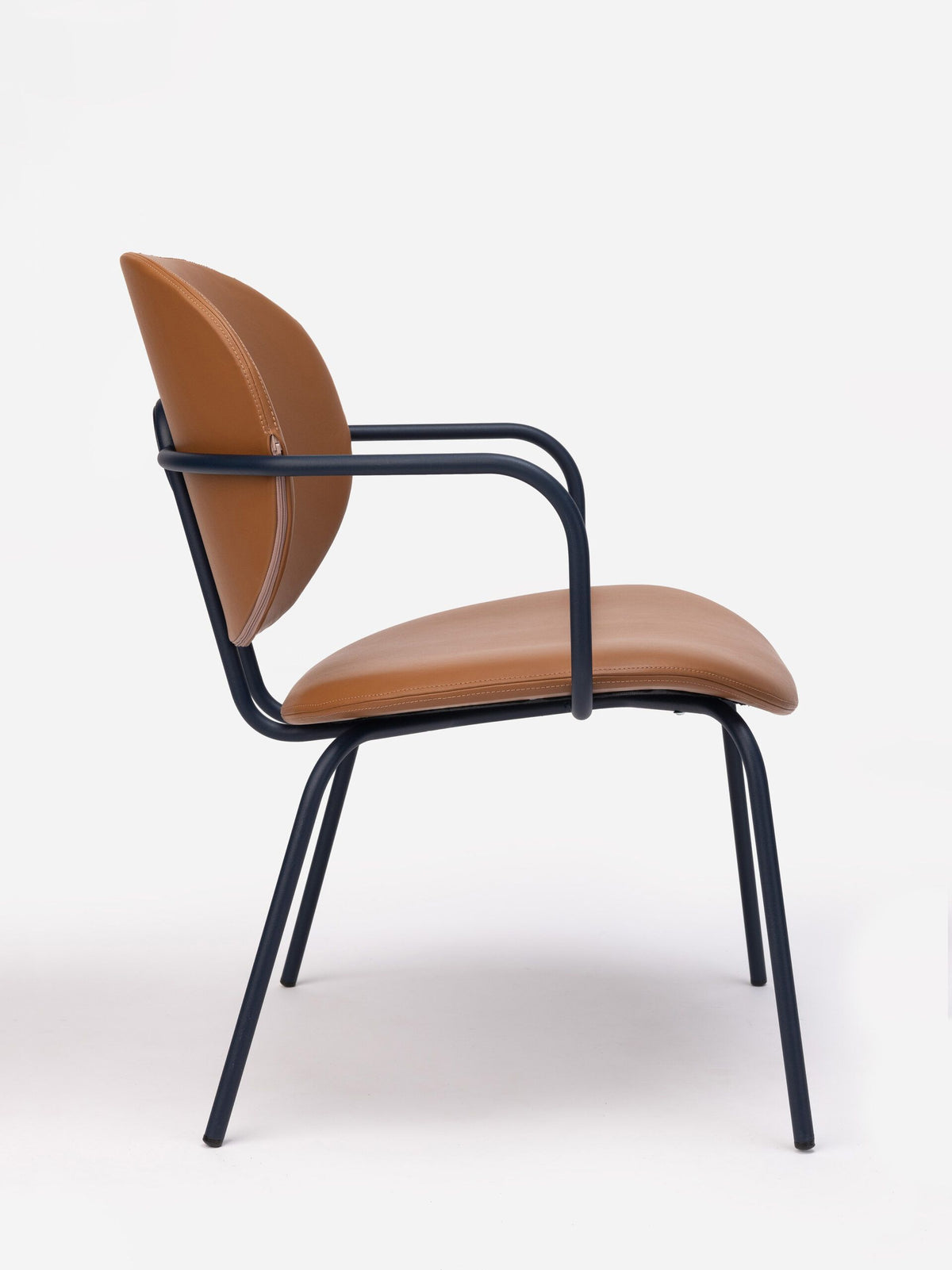 Hari Lounge Chair with Armrests by Ondarreta, view 6