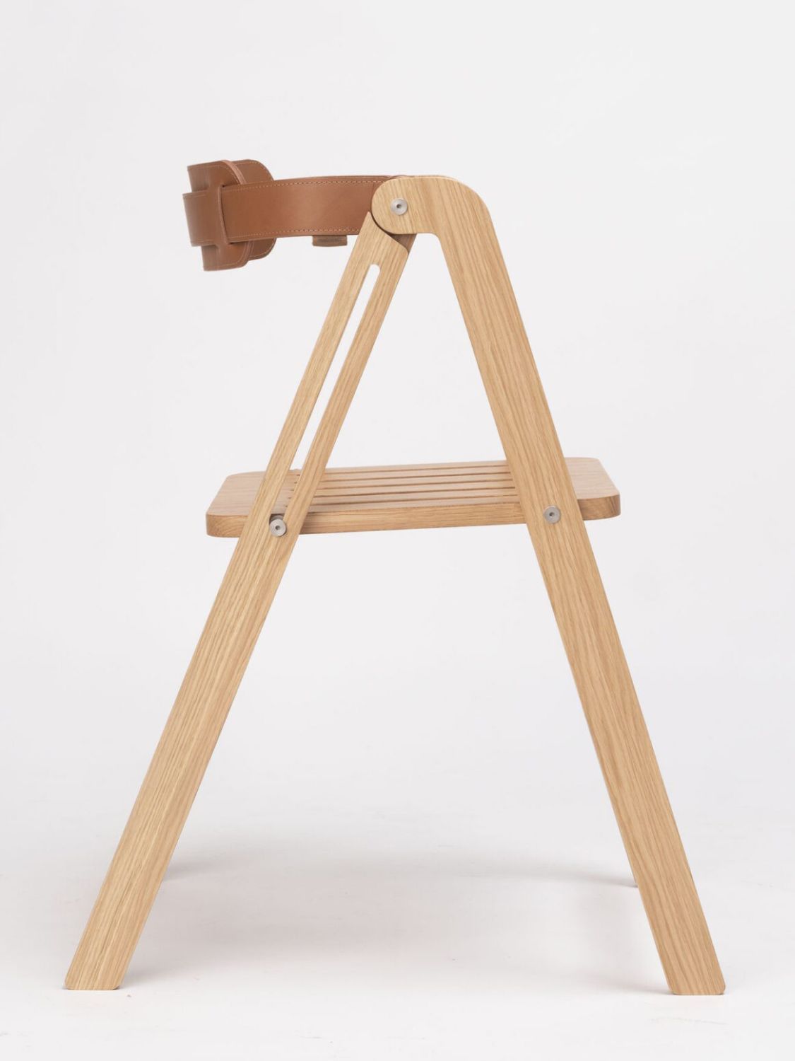 Ika Folding Seat by Ondarreta