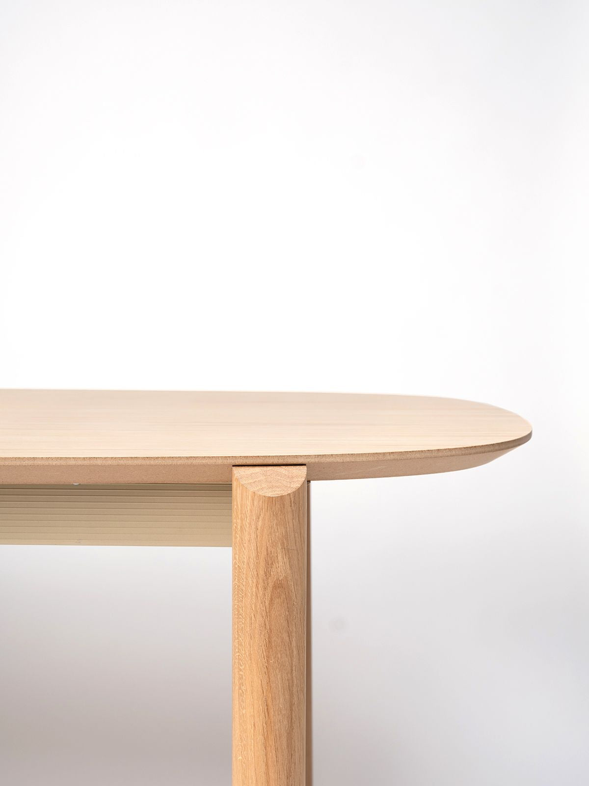 Juno Double Table by Ondarreta, view 6