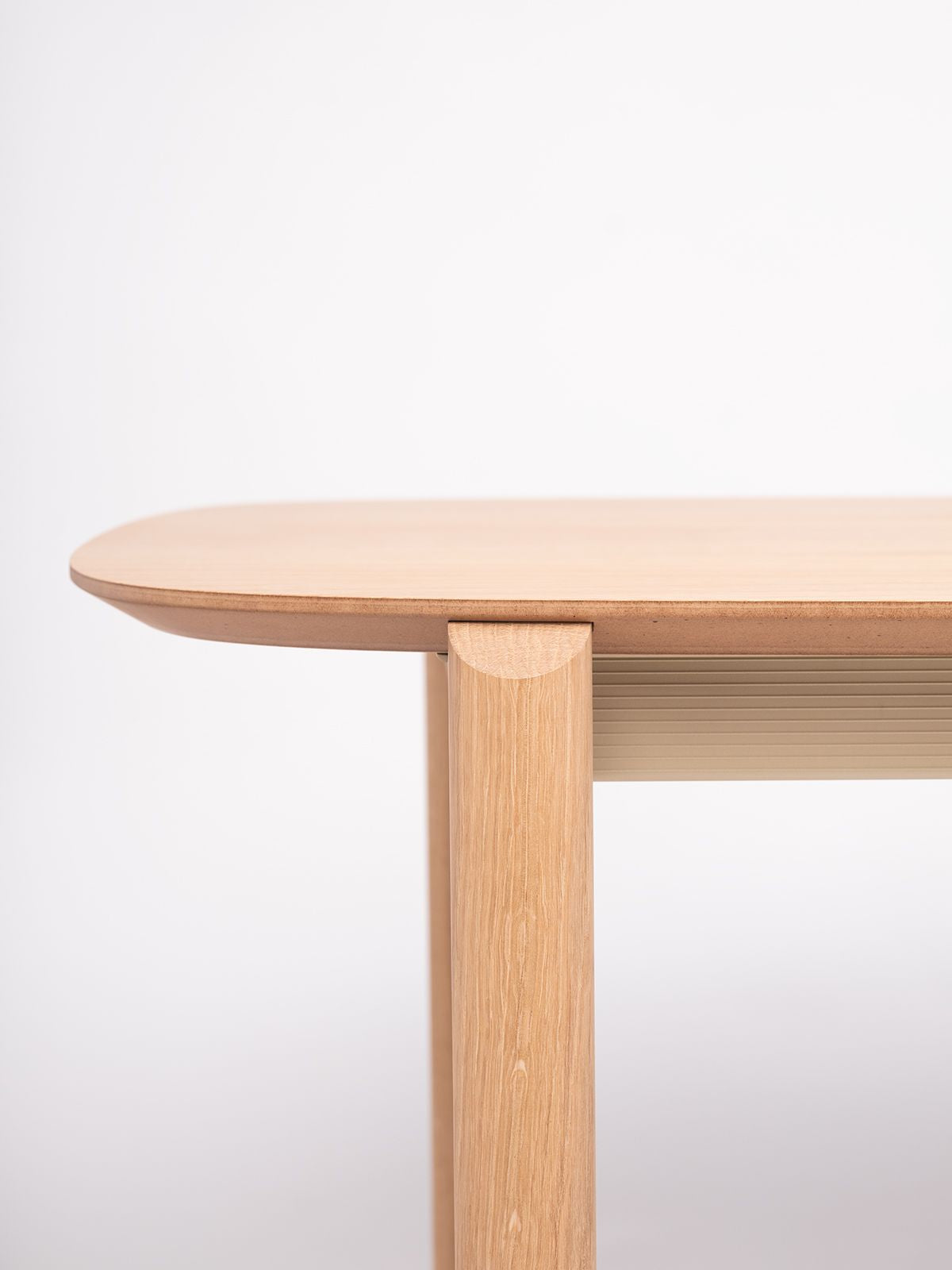 Juno Rectangular Extendable Table by Ondarreta, view 5