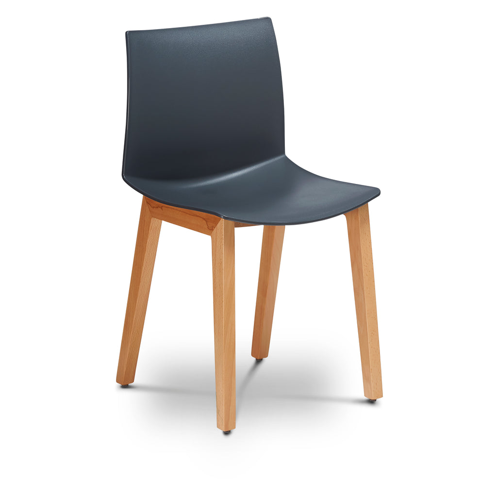 Kanvas Chair, view 4