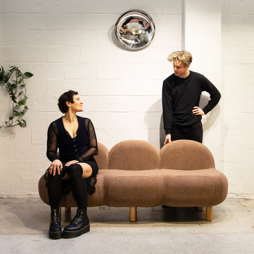 EASY_s lounge by Klaro Industrial Design (K.I.D), view 3