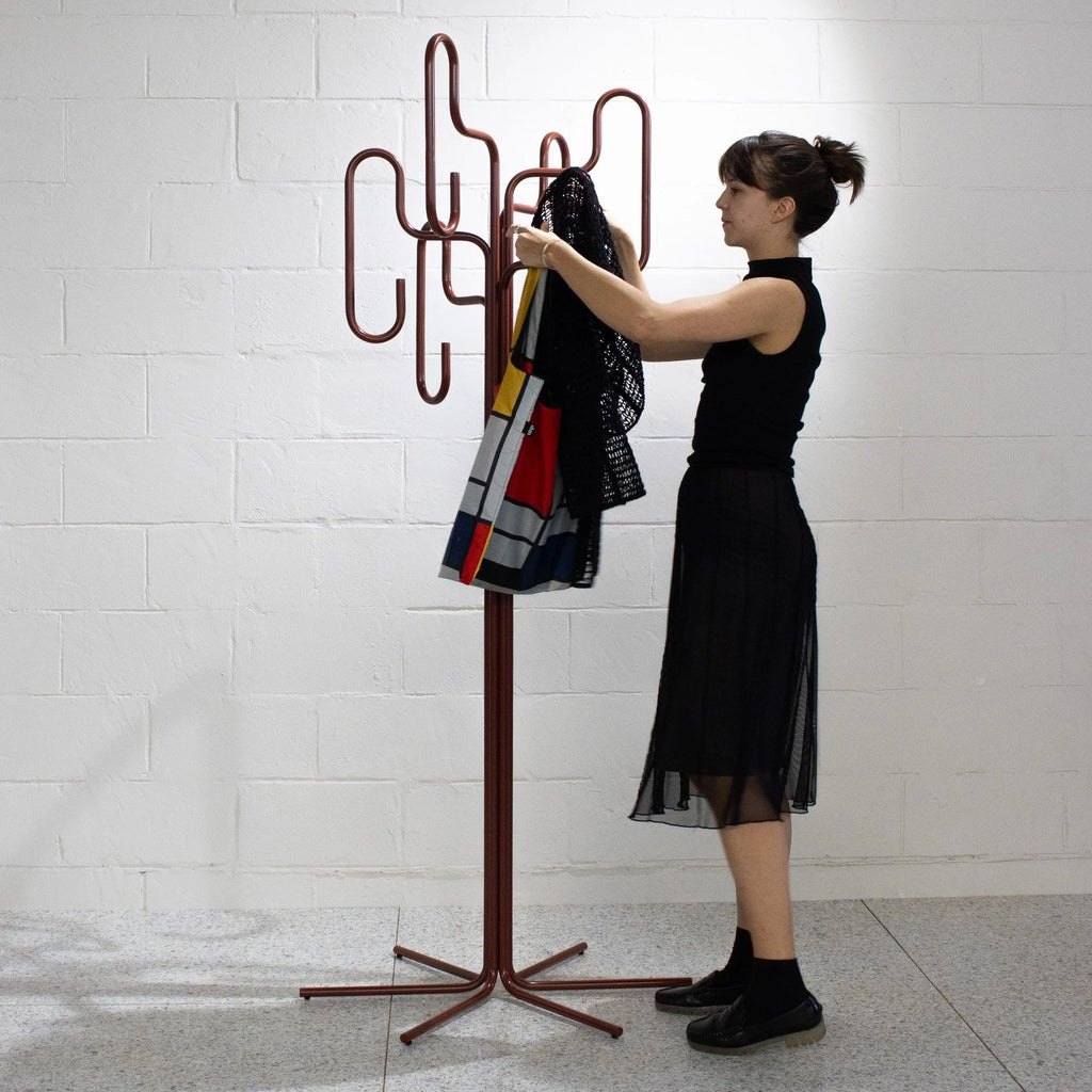 HUNGER coat stand by Klaro Industrial Design (K.I.D), view 3