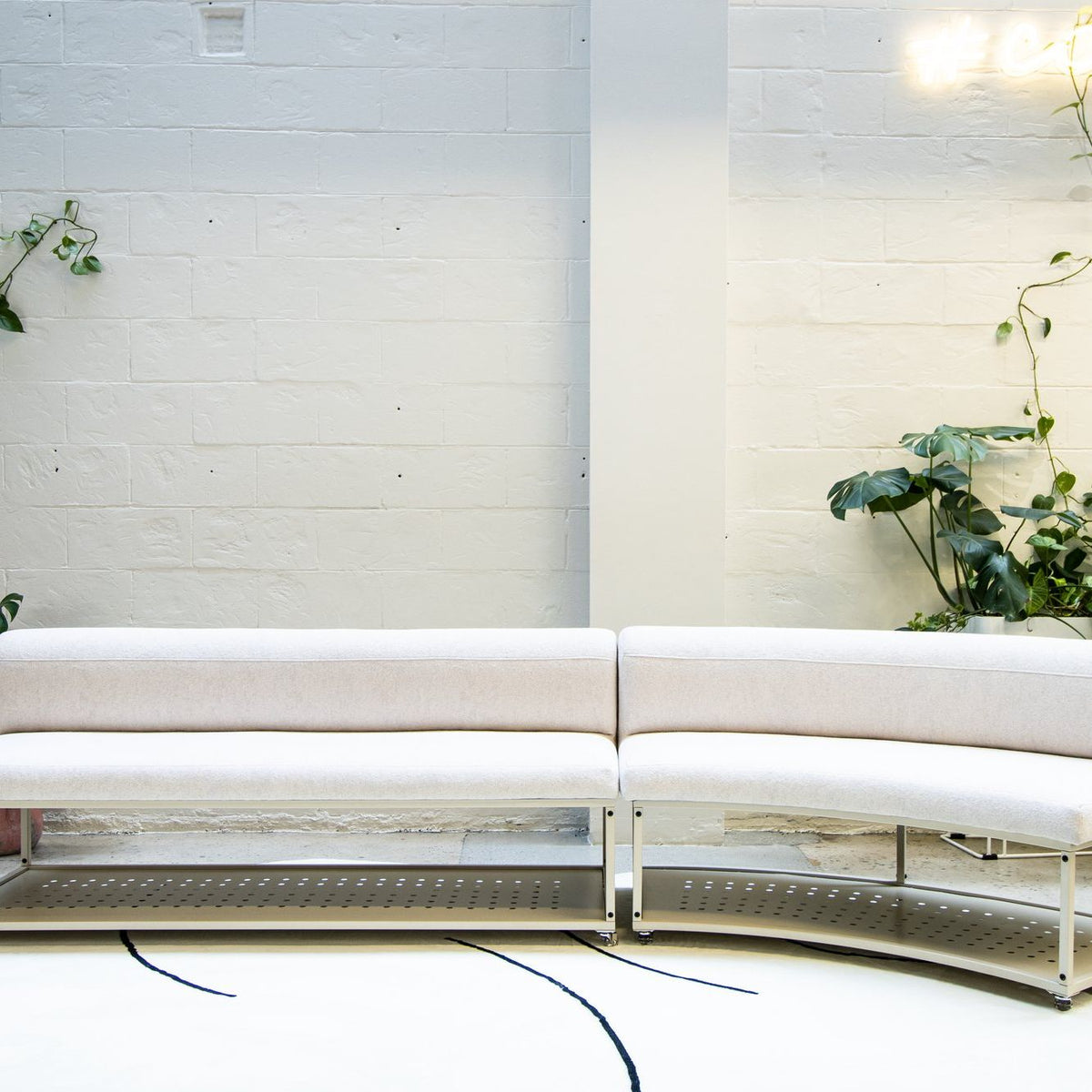 NOMAD agile benches by Klaro Industrial Design (K.I.D)