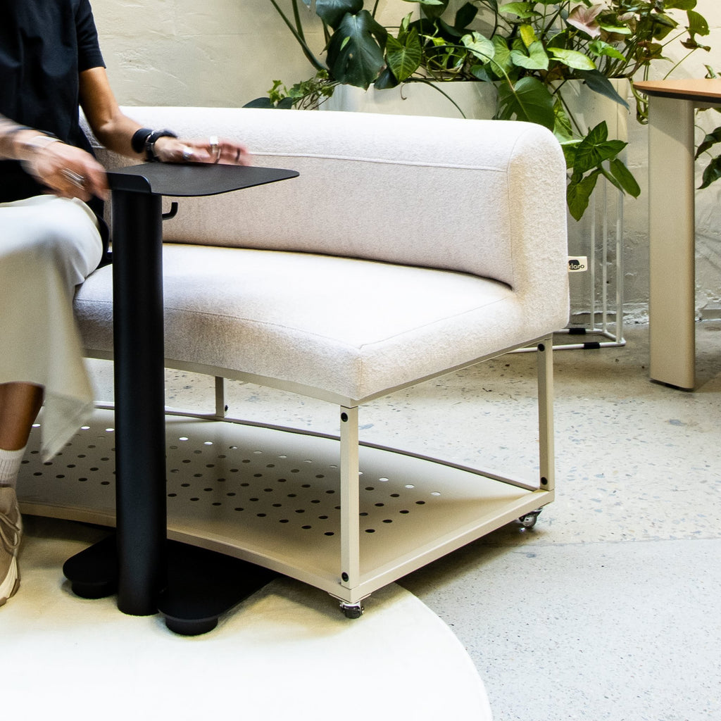 NOMAD laptop table mobile laptop table by Klaro Industrial Design (K.I.D), view 3