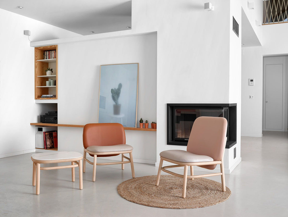 Lana Easy Chair Wood High Back by Ondarreta, view 9