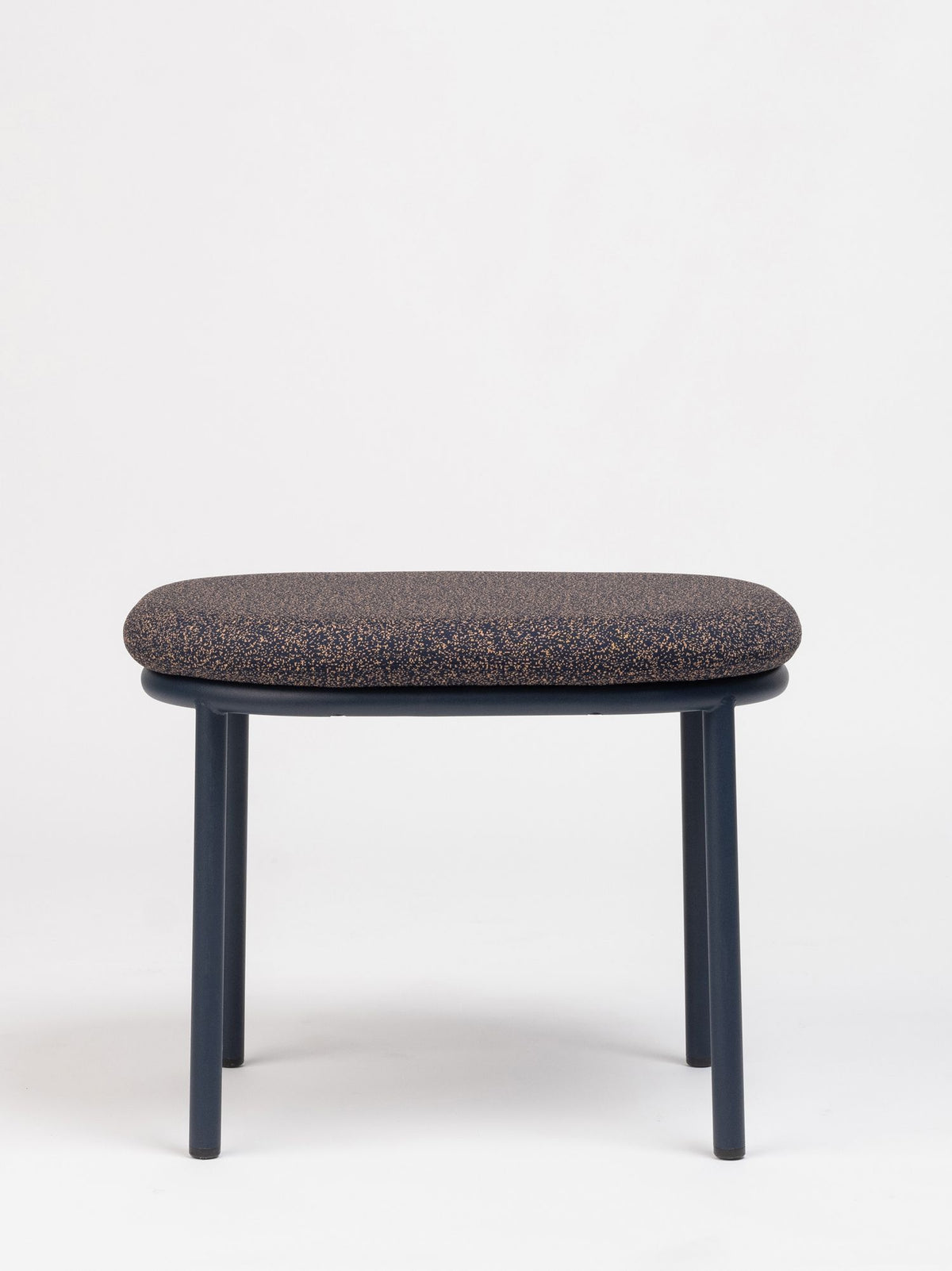 Lana Ottoman by Ondarreta, view 2