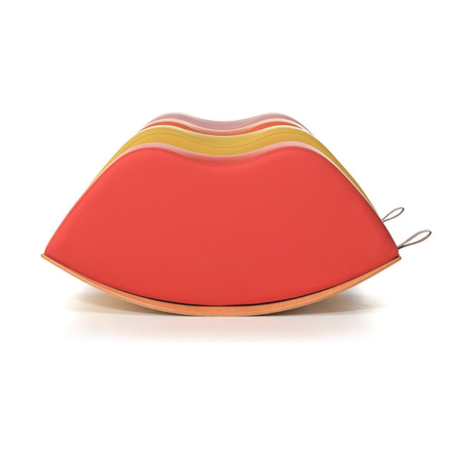 Lips, view 4