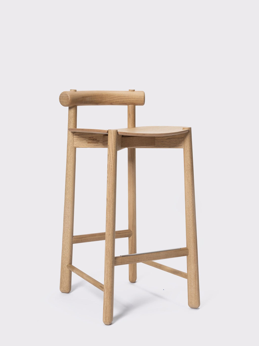 Mibu Stool by Ondarreta, view 3