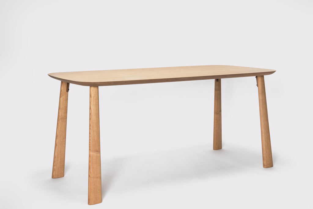 Mibu Table by Ondarreta, view 2