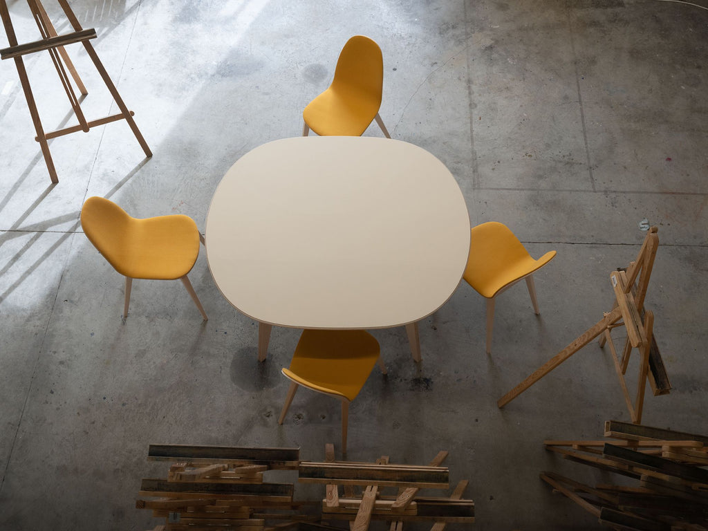 Mikado Table by Ondarreta, view 9