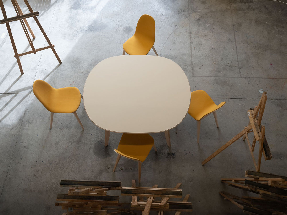 Mikado Table by Ondarreta, view 9
