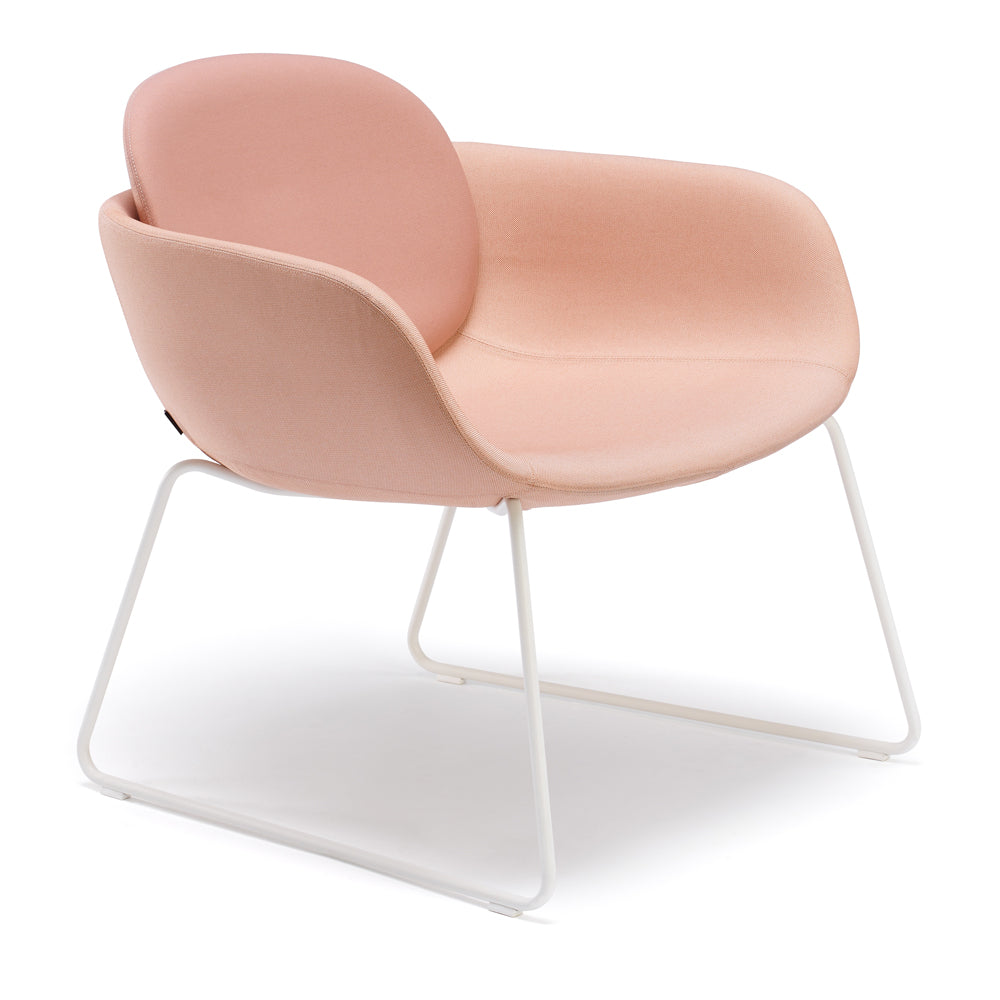 Peb Lounge Chair