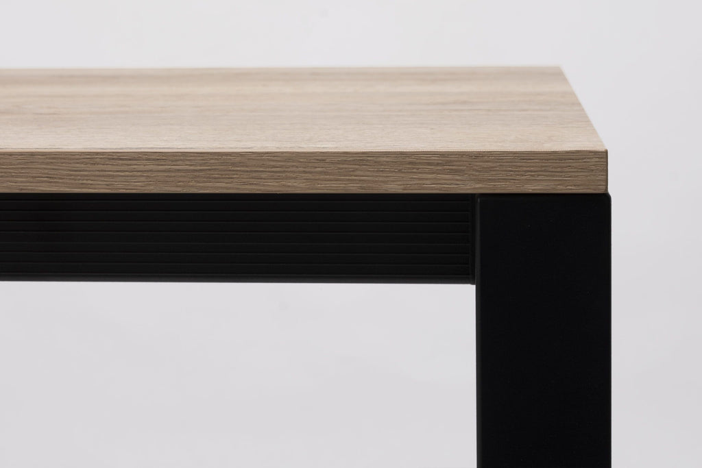 Punto Extendable Table by Ondarreta, view 5