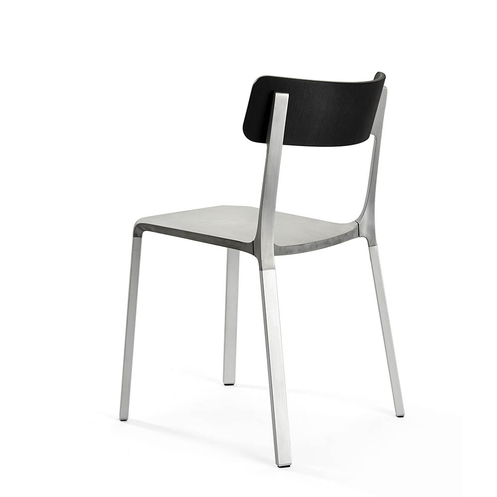 Ruelle Chair, view 2